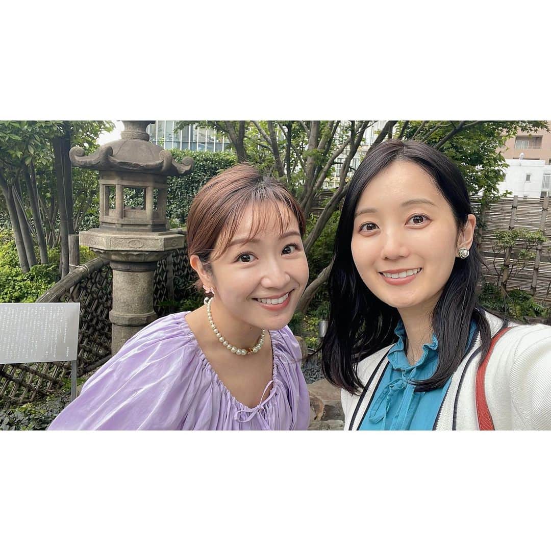 小野彩香のインスタグラム：「事務所の先輩、美郷さんとお茶🍵💚 (心なしか私、ニヤけて鼻の下が伸びているような🤣笑)  いつも、私の夢を応援してくださるみさとさん📣✨  また次にお話しできる機会を楽しみに頑張ろうと思えた日でした😤✨✨  #長野美郷 さん #お茶」