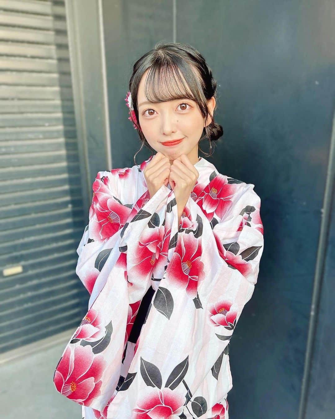 のインスタグラム：「⁡ この夏ラストの浴衣姿かわい？🤍」