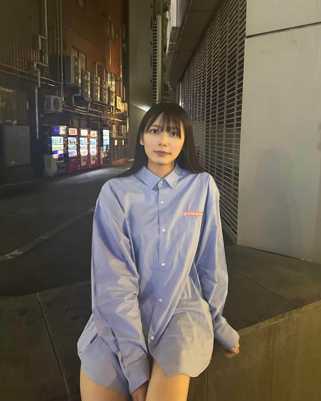 藤井美希さんのインスタグラム写真 - (藤井美希Instagram)「. @jandararin_official   急に秋っぽくなったね、涼しくてうれしい 新作のシャツでおでかけしました気温ぴったり  じゃんだらりん今季もたくさん愛用します  出っ歯くんいつもありがとう🫶  #jandararin  #okazaki#mikawa #shirt」10月4日 20時00分 - miki_fujii.527