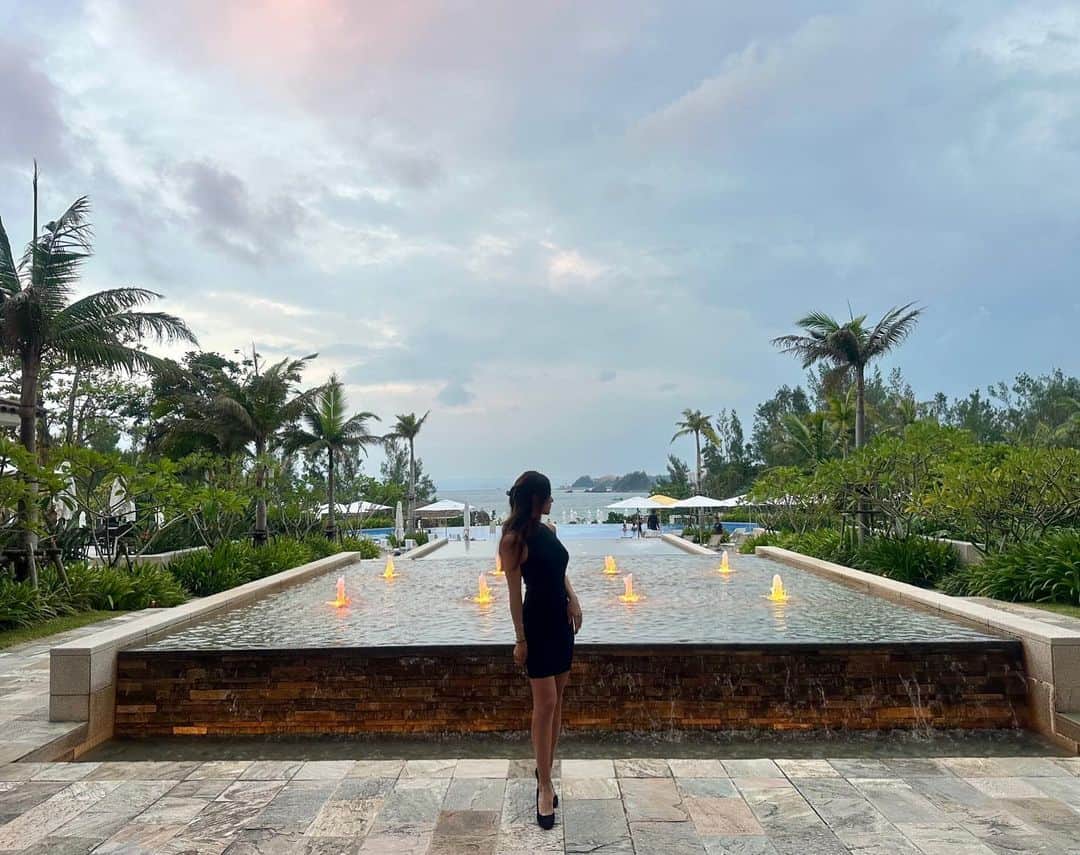 臼井麗香のインスタグラム：「.  in halekulani🌴  #thisweek #okinawa  #kanehide #kise country club #halekulani #golf #tour #resort」