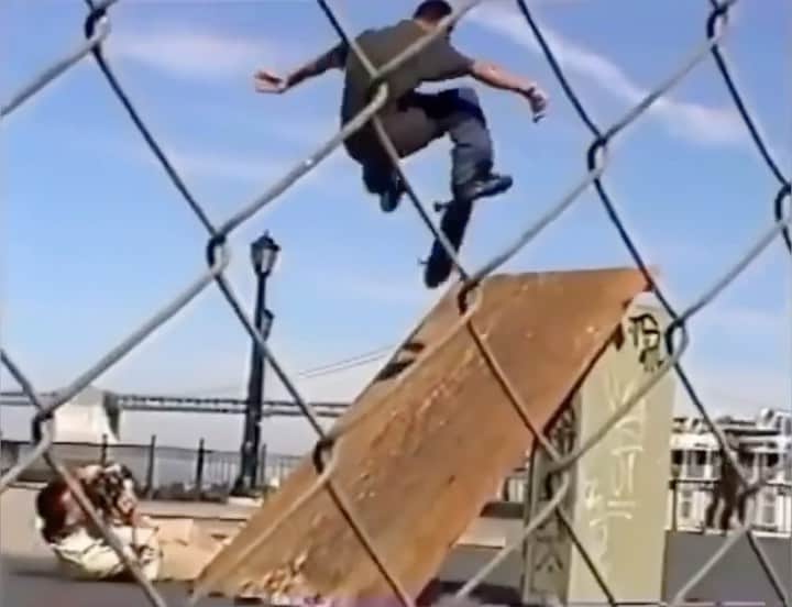 エフティーシーのインスタグラム：「👑 @chef_bradjohnson @jason_wussler @nikhil_thayer 👑 1997 at Pier 7  ♻️ @v_i_n_t_a_g_e_s_k_a_t_e #ftc #ftcskateboarding #forthecity #ftcsanfrancisco #ftcjp #ftctokyo #ftcnagoya #ftcosaka #ftcnewyork #ogmorninginspiration」
