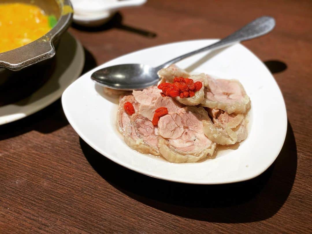 謝依旻さんのインスタグラム写真 - (謝依旻Instagram)「小籠包…❣️ やはり現地で食べた方が美味しい😋👍  #台湾 #台湾グルメ  #小籠包  #時差投稿  #台北101」10月4日 20時27分 - igo_1116