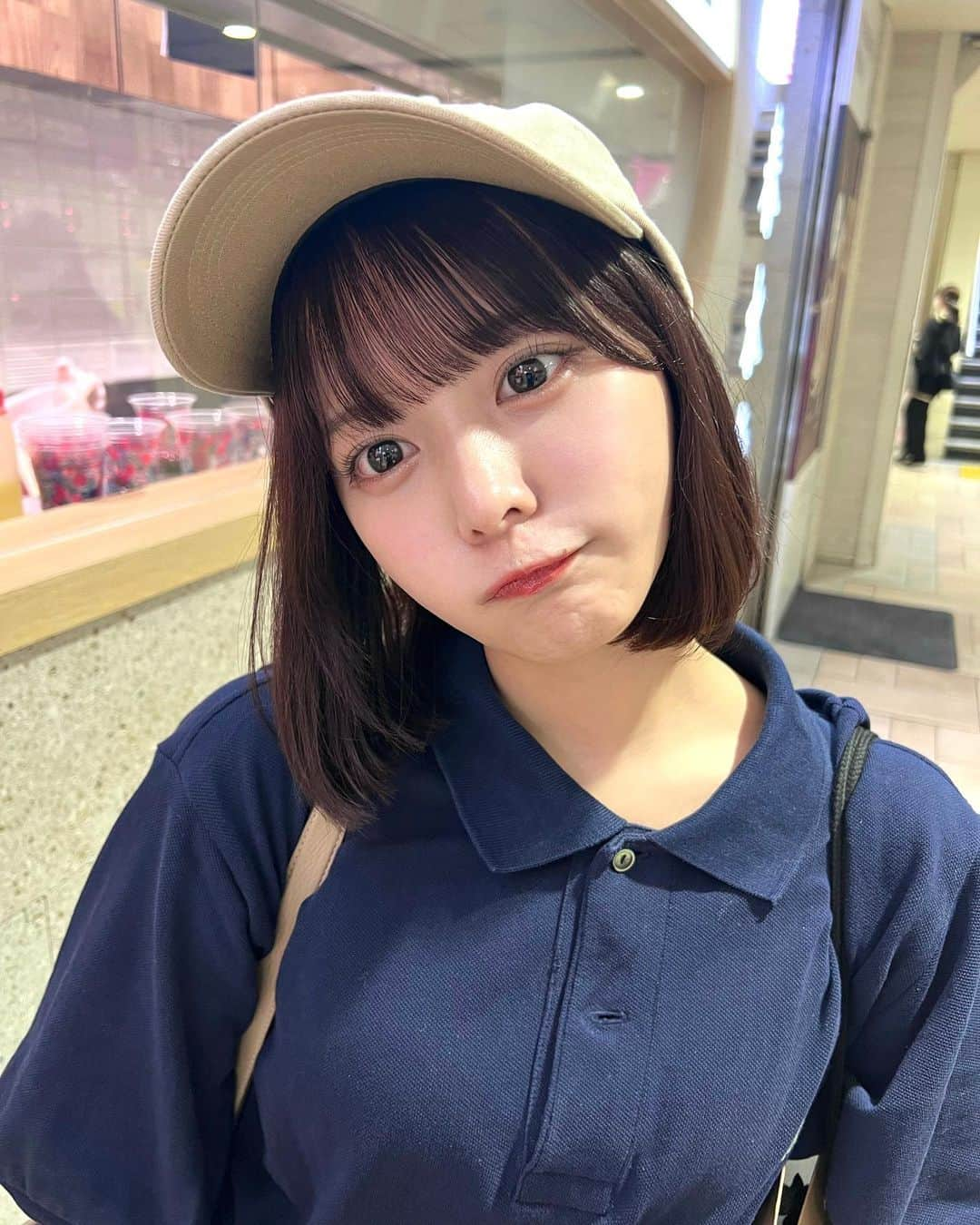 齊藤なぎささんのインスタグラム写真 - (齊藤なぎさInstagram)「☁🧂 ⁡   ⁡ 最近、キャップが好きです。 そしてお友達が撮ってくれる写真たち、とても好き ⁡」10月4日 20時56分 - saitou_nagisa