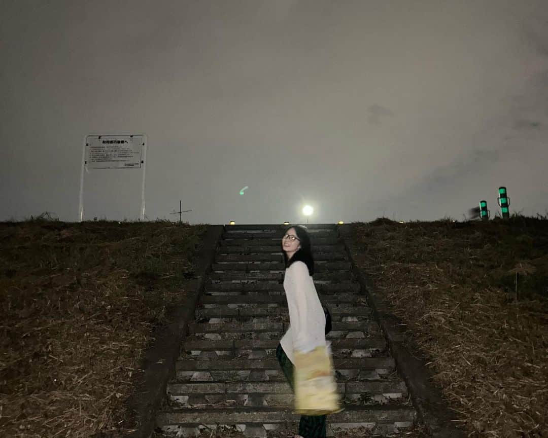 大原梓さんのインスタグラム写真 - (大原梓Instagram)「少し肌寒いくらいがちょうどいいやんな🫶🏻ﾙﾝﾙﾝ」10月4日 21時02分 - ohara_azusa