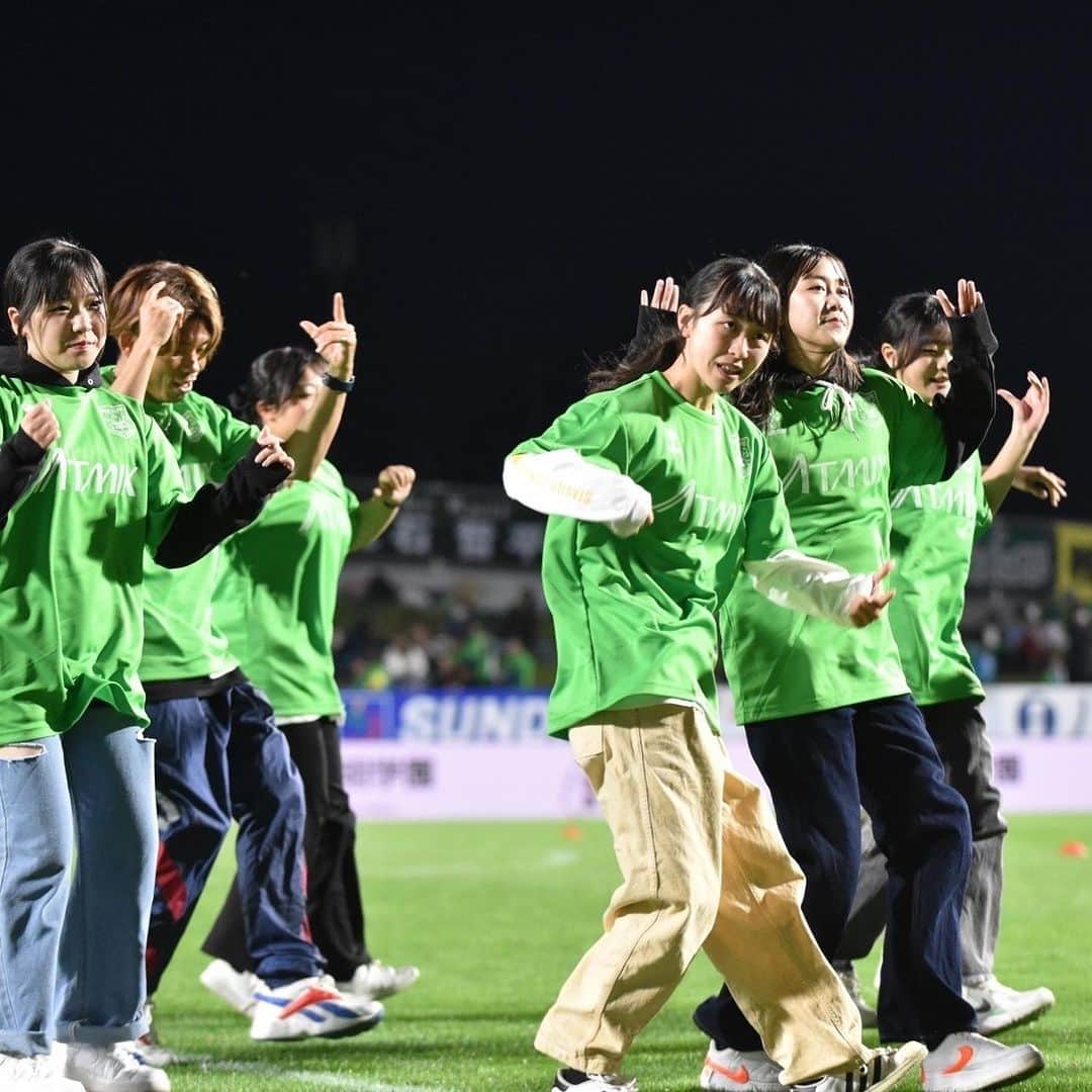 ヴァンラーレ八戸さんのインスタグラム写真 - (ヴァンラーレ八戸Instagram)「会場を盛り上げていただいた DANCE☆REVOLUTIONの皆さん🌟  #八戸市 #八戸 #十和田市 #三沢市 #三戸町 #田子町 #南部町 #新郷村 #階上 #おいらせ町 #五戸町 #六戸町 #七戸町 #東北町 #野辺地町 #横浜町 #六ヶ所村 #青森県 #Jリーグ #jleague #ダンス #dance #revolution #hachinohe #aomori  #全緑EVERGREEN #はちのへ #あおもり」10月4日 21時08分 - vanraure8nohe