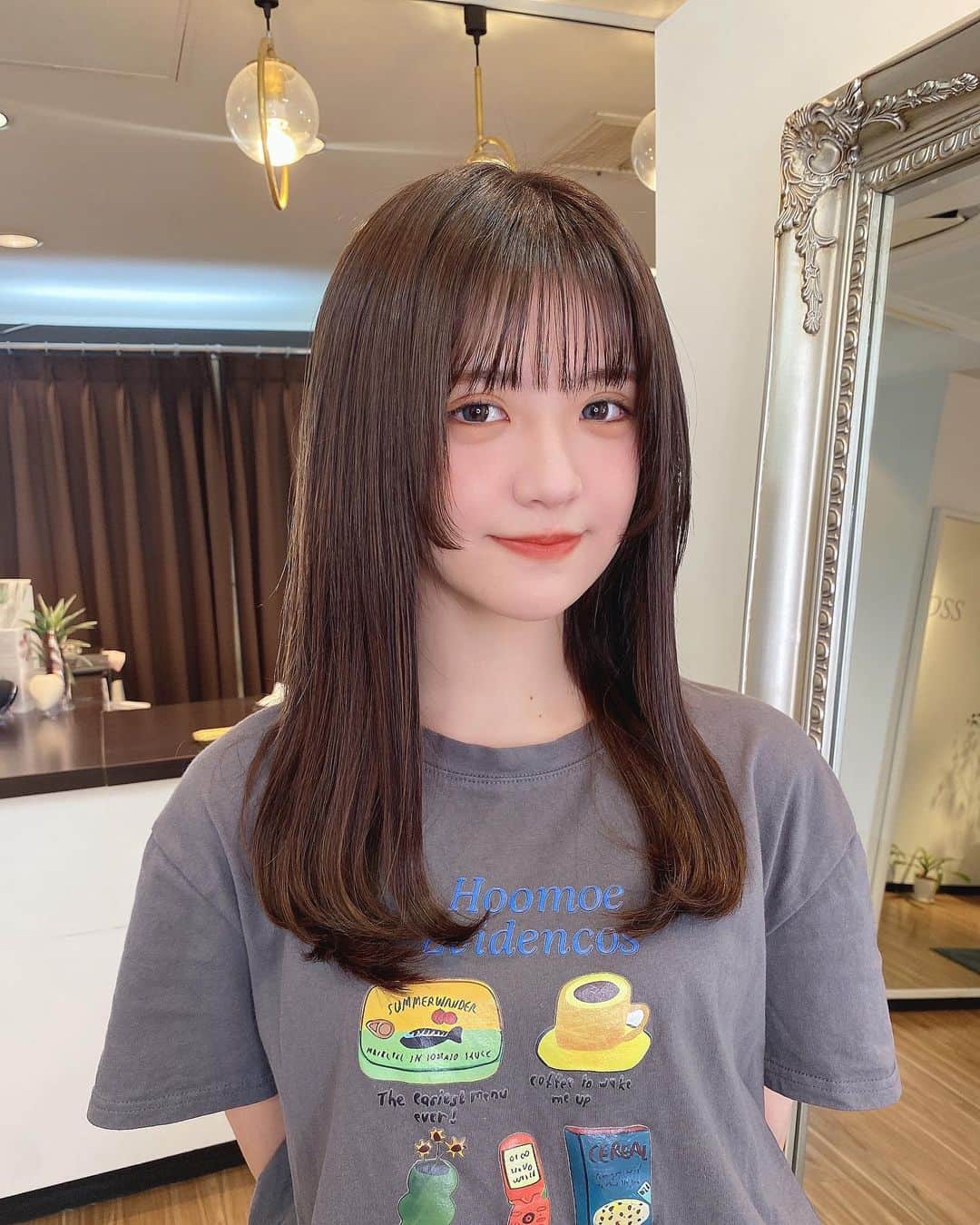 砂糖桃さんのインスタグラム写真 - (砂糖桃Instagram)「ロング+姫カット👸🏻 どうかな~？  @arna_gram  エクステとカラーありがとうございます✨  . #エクステ #姫カット #ブラウンカラー」10月4日 21時10分 - _peeach_
