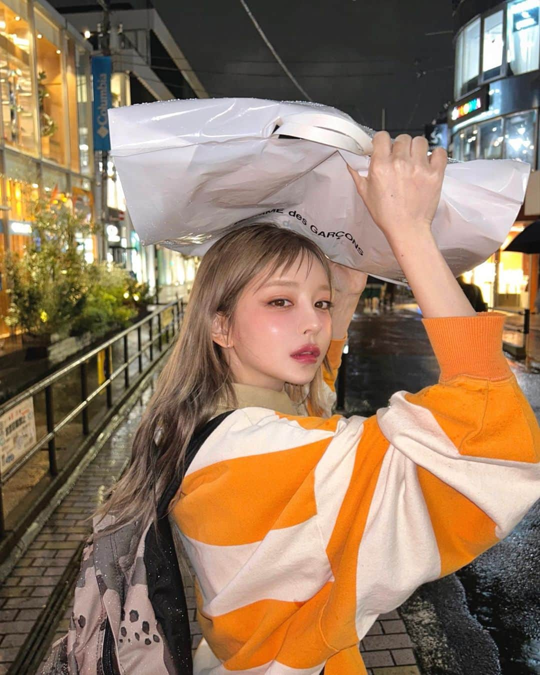 カン・テリさんのインスタグラム写真 - (カン・テリInstagram)「傘がなくても幸せです🌂 @kusneuf_nyc」10月4日 21時10分 - taeri__taeri