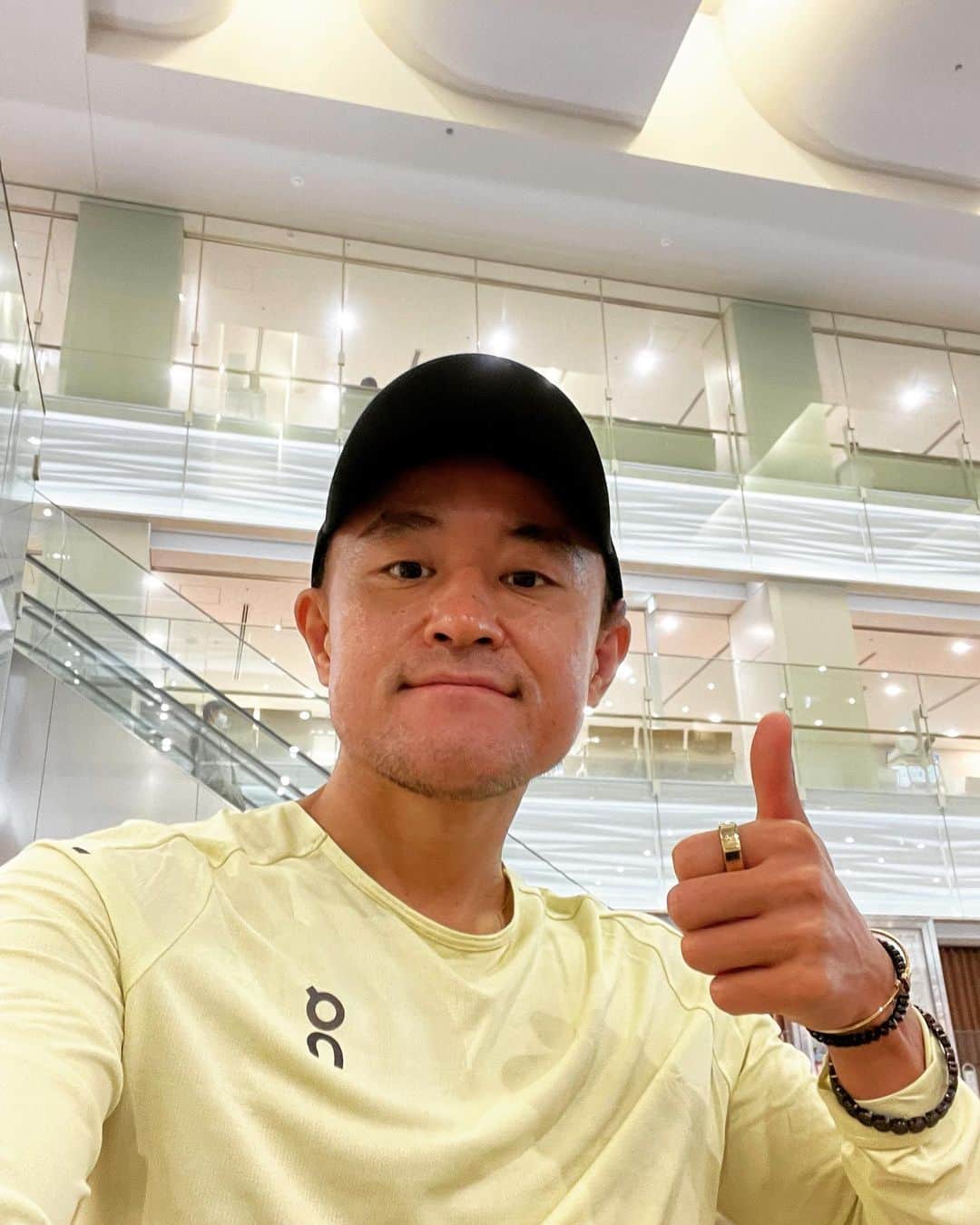 遠藤翼のインスタグラム：「. Updating my health condition and I just followed a standardized procedure after 6 months of bone marrow transplant:   ☑️X-Ray ☑️Electrocardiogram ☑️Measuring lung capacity ☑️Bone mineral analysis  ☑️Blood and urine test ☑️Consultations with nutritionist and nurse ☑️Regular check-up with the doctor  So far, seems like everything is looking good 💪❤️」