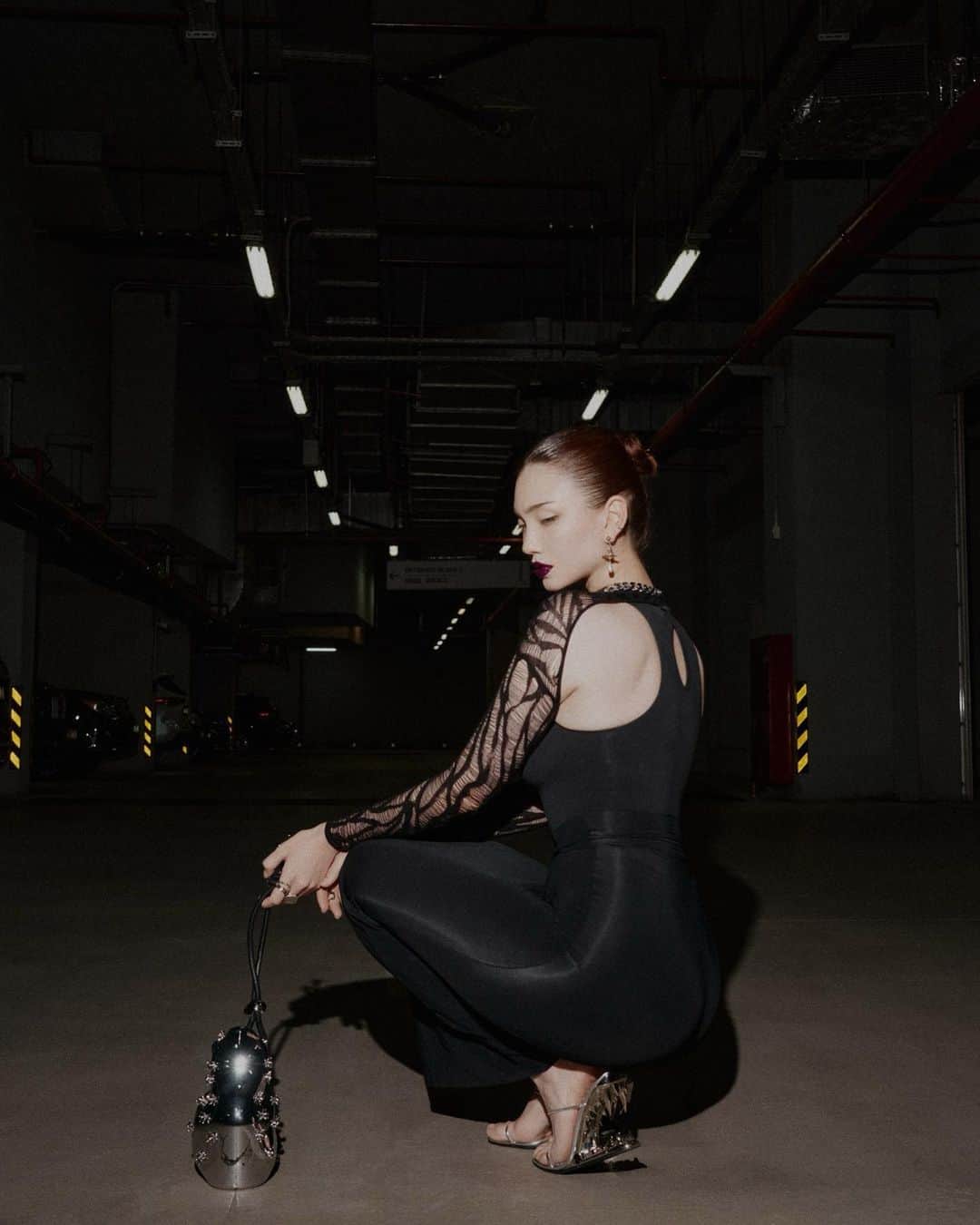 Aya Shalkarのインスタグラム：「Tün Elesi 🦇  Photos by @arthurkennet」
