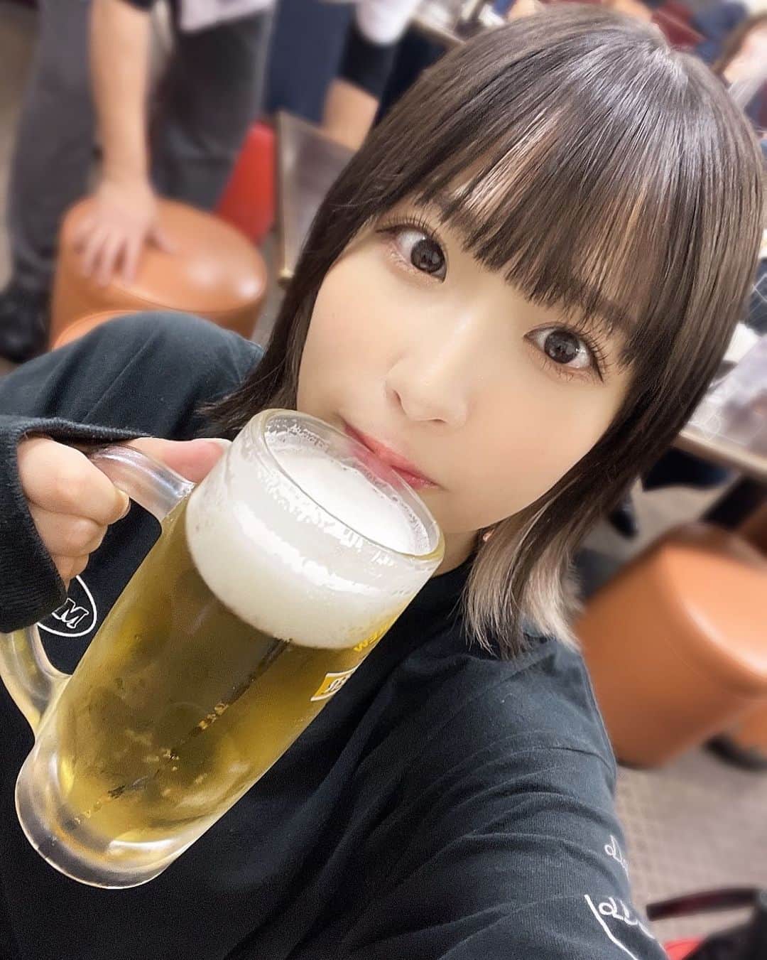 栄川乃亜のインスタグラム：「♡♡♡  打ち合わせという名のヤケ酒2days」