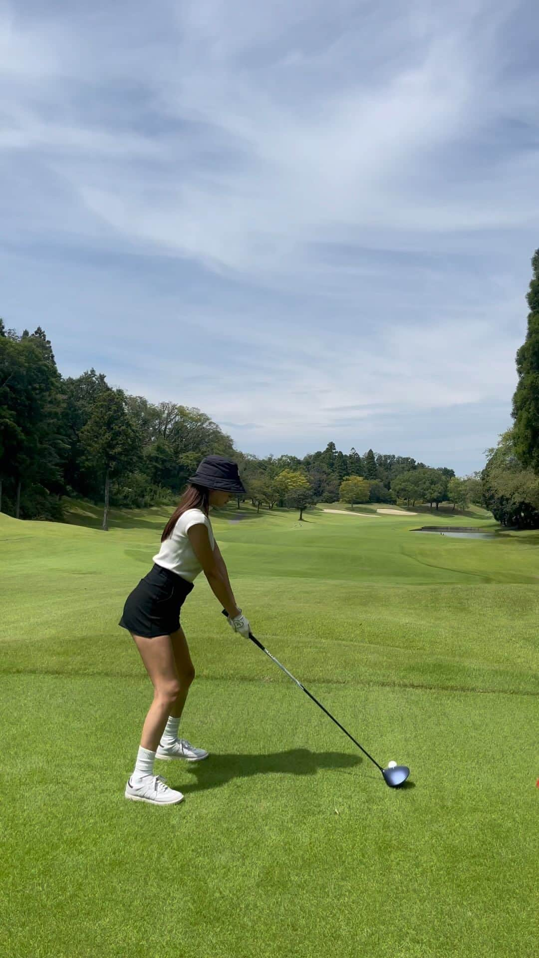 Rinaのインスタグラム：「ぽんこつゴルフ⛳️  #ゴルフ女子」