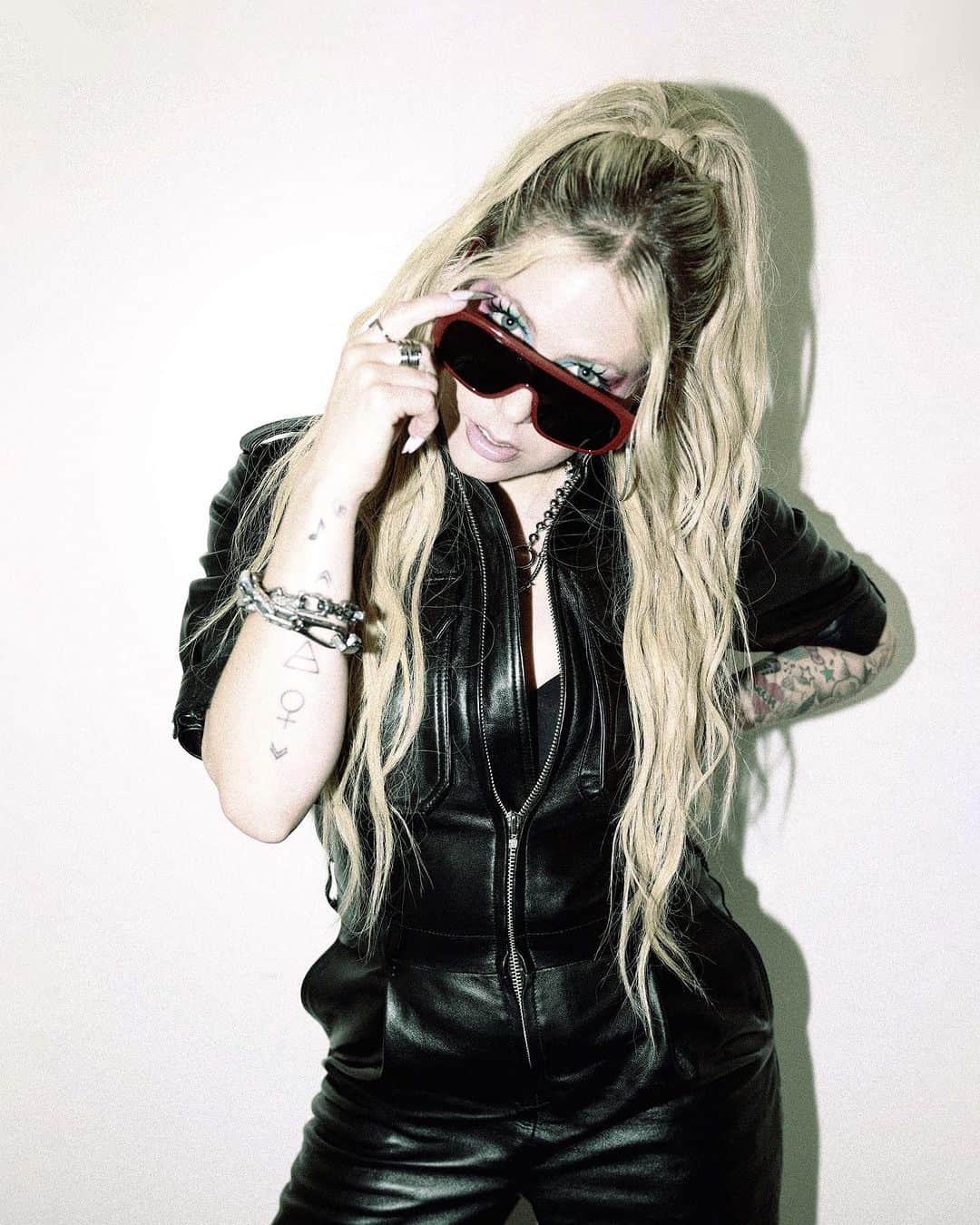 アヴリル・ラヴィーンのインスタグラム：「❤️❤️❤️❤️」