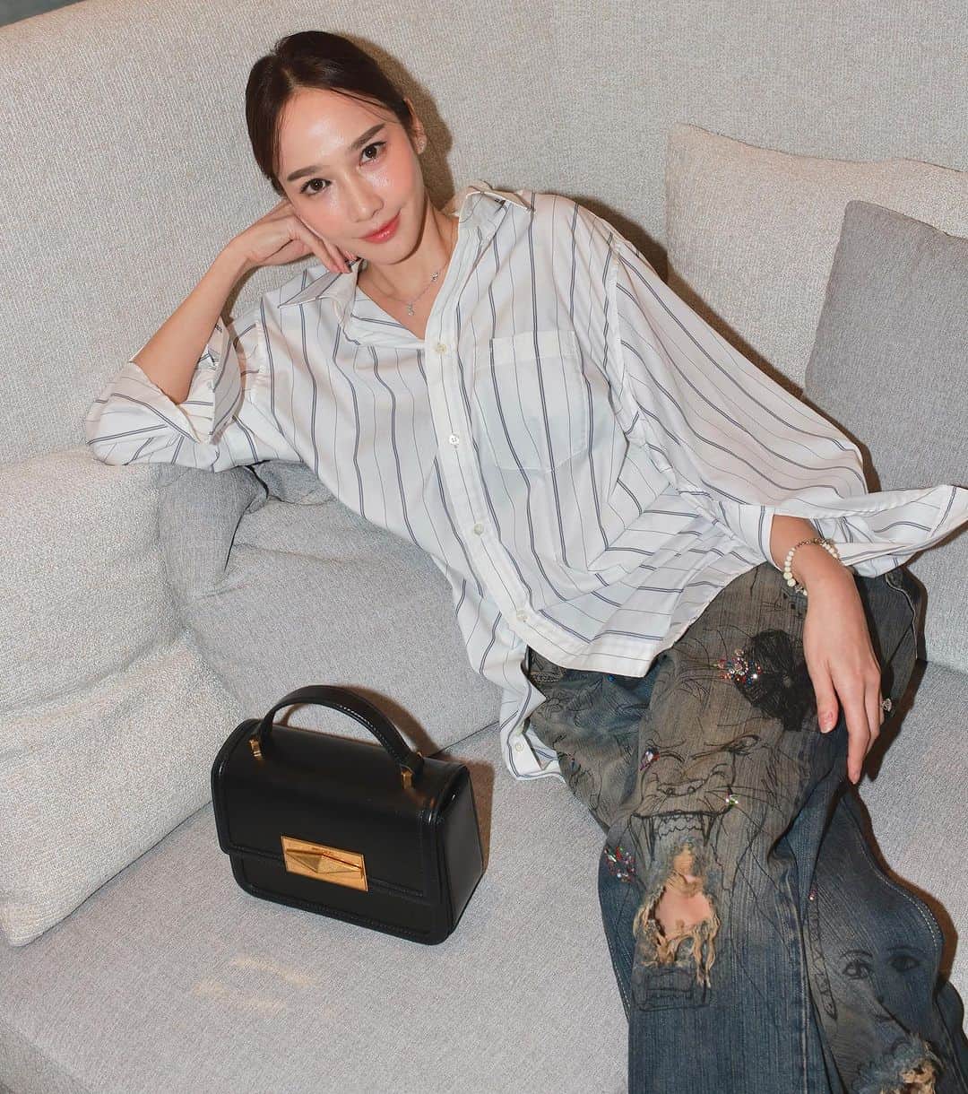 アム・パチャラパーのインスタグラム：「🤎」