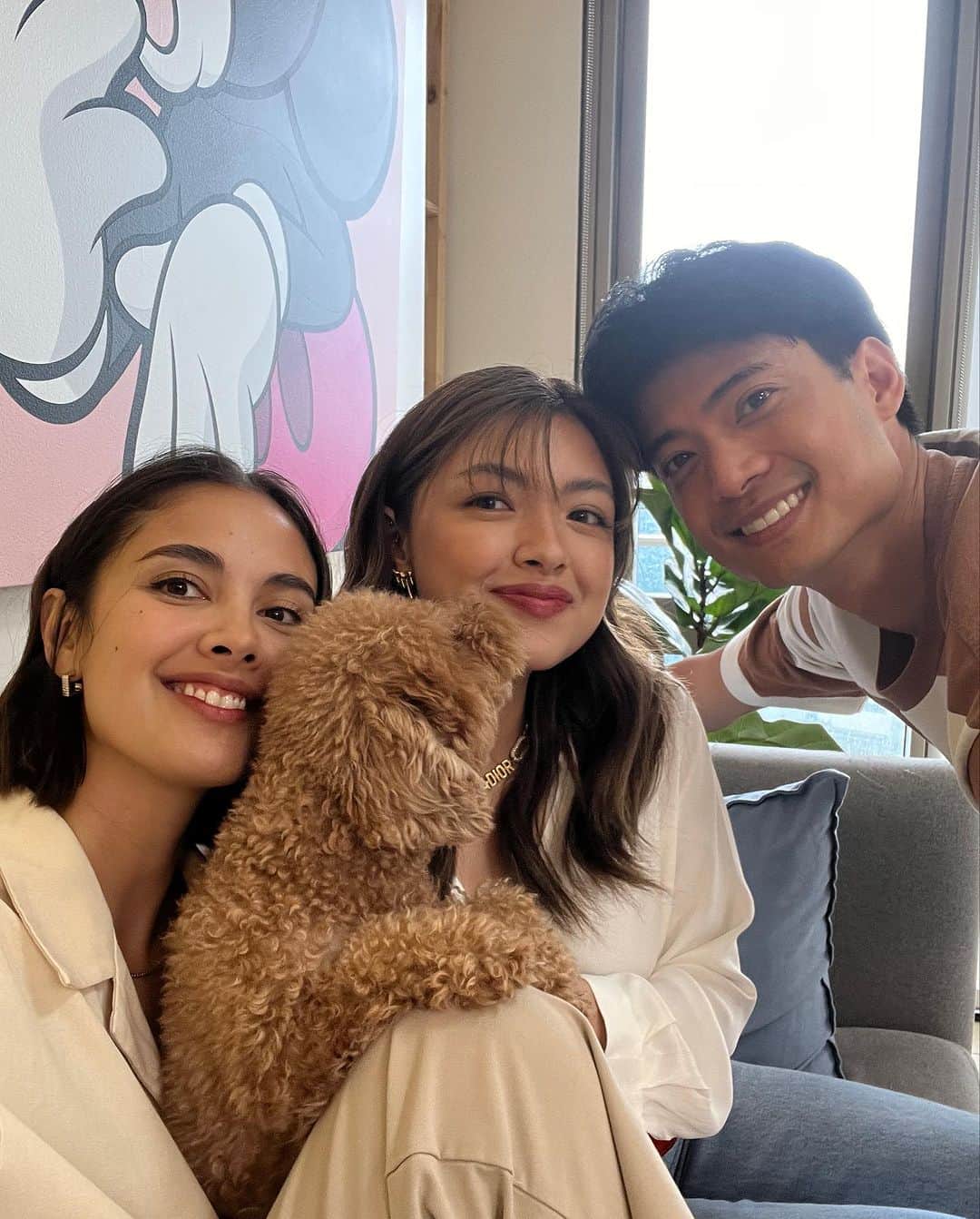 ミーガン・ヤングさんのインスタグラム写真 - (ミーガン・ヤングInstagram)「Life lately ✨ a lot of planning, meetings and podcast work going on 💖   ☕️ never ending coffee dates at @chaptercoffeeph. Always looking for new coffee shops!! Drop your recommendations pleaseee 😍  👷🏻‍♂️the studio renovation was also put on hold because we had to fix the roof but construction starts again next week!   🐰 soba and chia love this chair by @art.kimborja 🥹   🤳 mirror selfie because I rarely take a picture of my outfits @magdamagmarketcafe   🐱 Yoongi made me buy this 😁  ✨ we finally scored a @_k.a.p.i.t.a.n print 😍😍😍  ❤️‍🔥 shot a podcast episode with @lianne.valentin!!! Coming sooooon 🥰」10月4日 22時44分 - meganbata