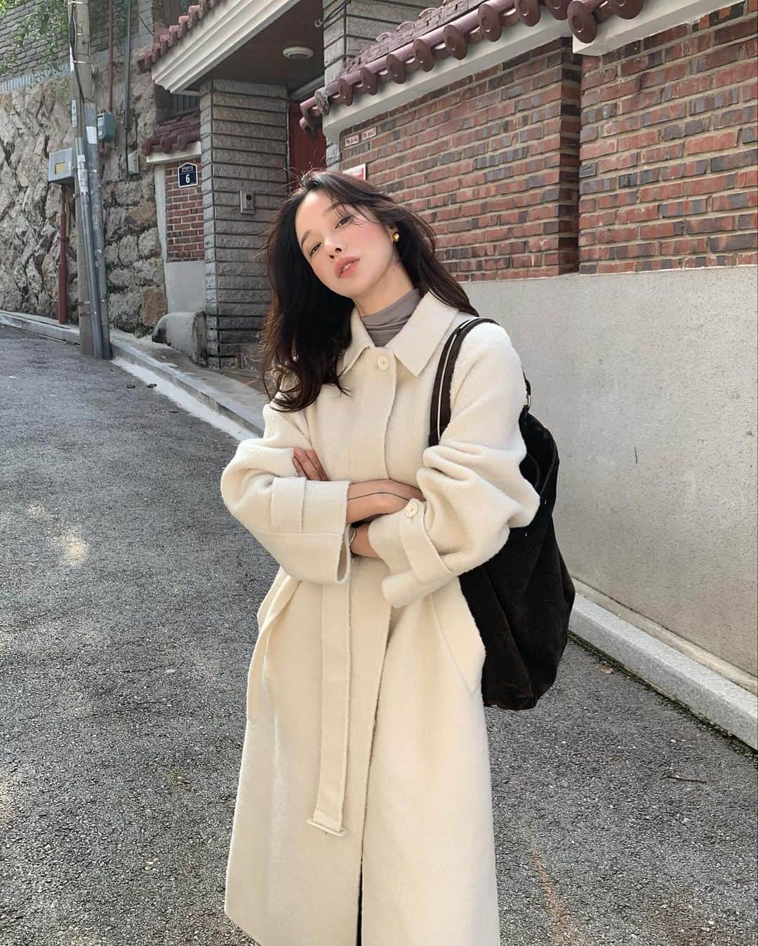 nanaのインスタグラム：「코트 대잔치 🧏🏼」