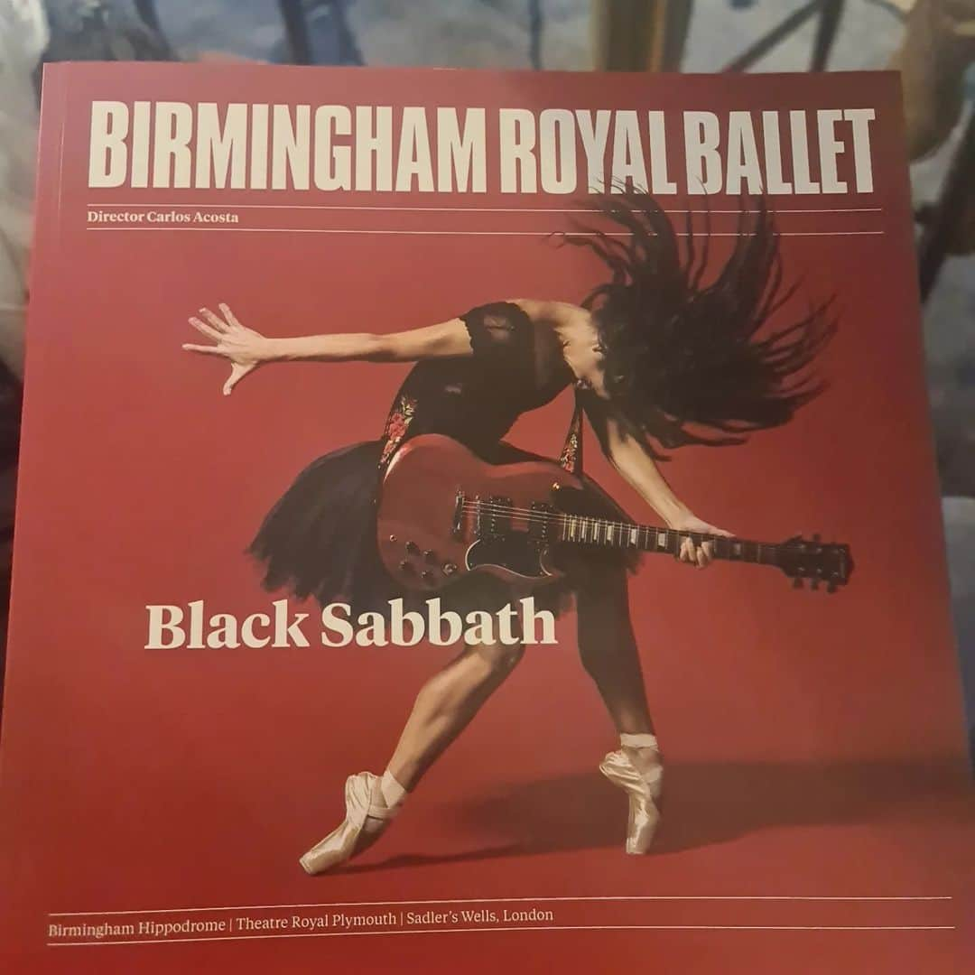 オリバー・フェルプスさんのインスタグラム写真 - (オリバー・フェルプスInstagram)「Fantastic show today. 👏 👏👏 @bhamroyalballet @blacksabbath」10月1日 3時22分 - oliver_phelps