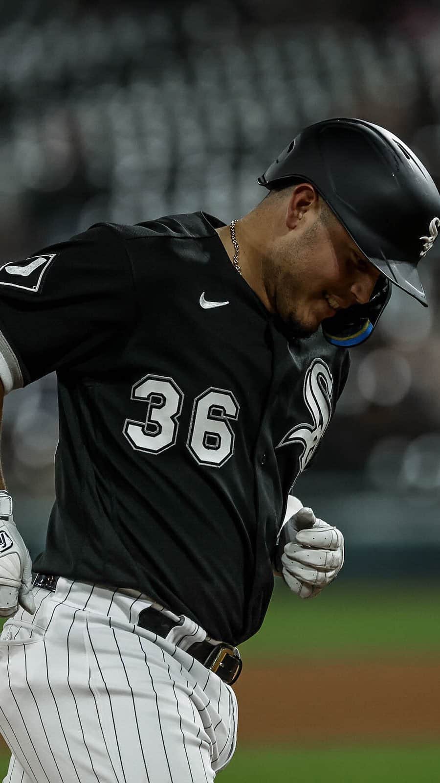 のインスタグラム：「1st career @mlb home run for Carlos Pérez!」