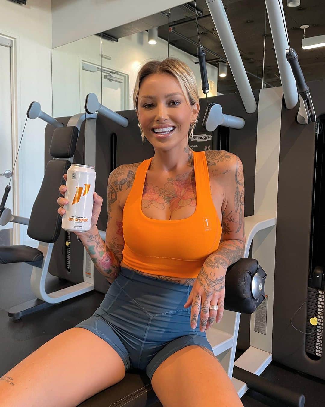 ティナ・ルイーズのインスタグラム