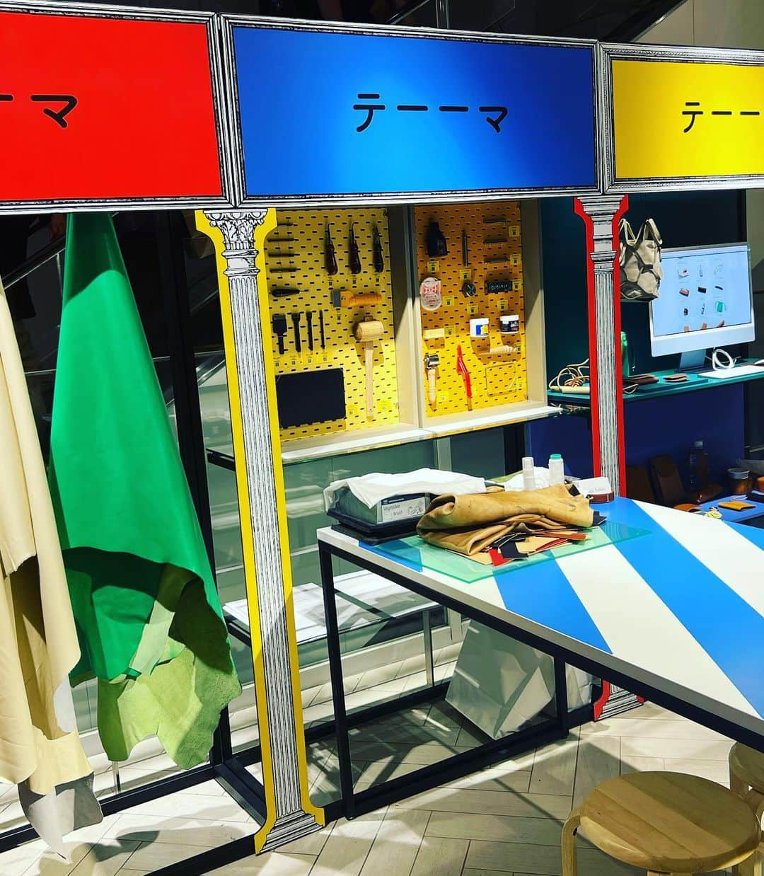 ひかりさんのインスタグラム写真 - (ひかりInstagram)「渋谷スクランブルスクエア7階 で開催されている、LEATHER WORLD 行ってきたよ😊✨  沢山のレザーが展示してあって、それを使ったバッグもあって素敵な物ばかりでした✨ クイズやワークショップのアクティビティもあったよ☺️❣️ 2階ではレザーの専門サイトteema(テーーマ)も出店してました✨ イベントポップアップは10月1日まで開催中なので、是非遊びにいってみてね😊  #PR #leatherworld2023 #japanleather #leatherworld#渋谷スクランブルスクエア#テーーマ」9月30日 19時42分 - piiiiiii_k