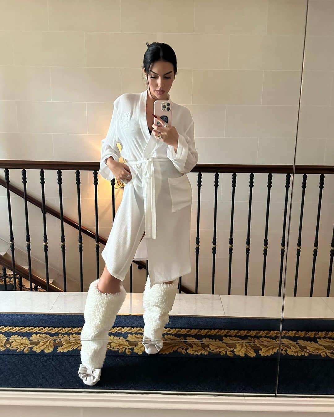 ジョルジーナ・ロドリゲスさんのインスタグラム写真 - (ジョルジーナ・ロドリゲスInstagram)「LOEWE ✨ S/S 2024」9月30日 19時52分 - georginagio