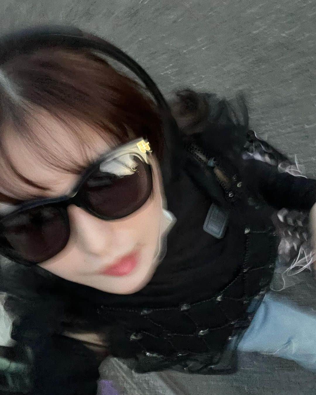 のインスタグラム：「たまには気取って現実逃避👮🏻‍♂️🎧 @fumietanaka_jp  @herpraha  @chikakisada  @maisonmargiela  @ceciliebahnsen」