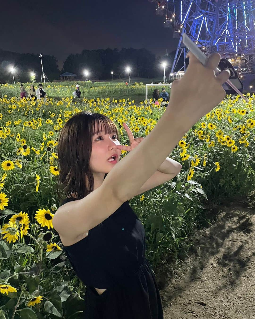 倉沢しえりさんのインスタグラム写真 - (倉沢しえりInstagram)「夏終わりだね〜🌻」9月30日 20時11分 - shieri.kurasawa.official