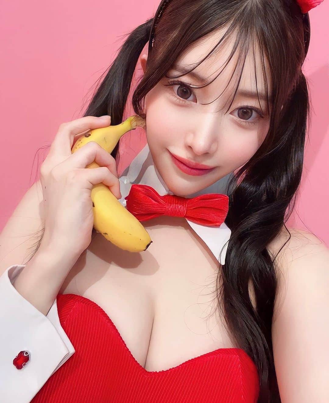 七瀬かれんのインスタグラム：「🍌💛 10月11日〜20日 川崎ロック座 11月21日〜30日 横浜ロック座  に出演します💫 デビューの時よりもパワーアップした姿を お見せできたらいいなあ❤️‍🔥 よろしくお願いいたします🫶🏻💎」