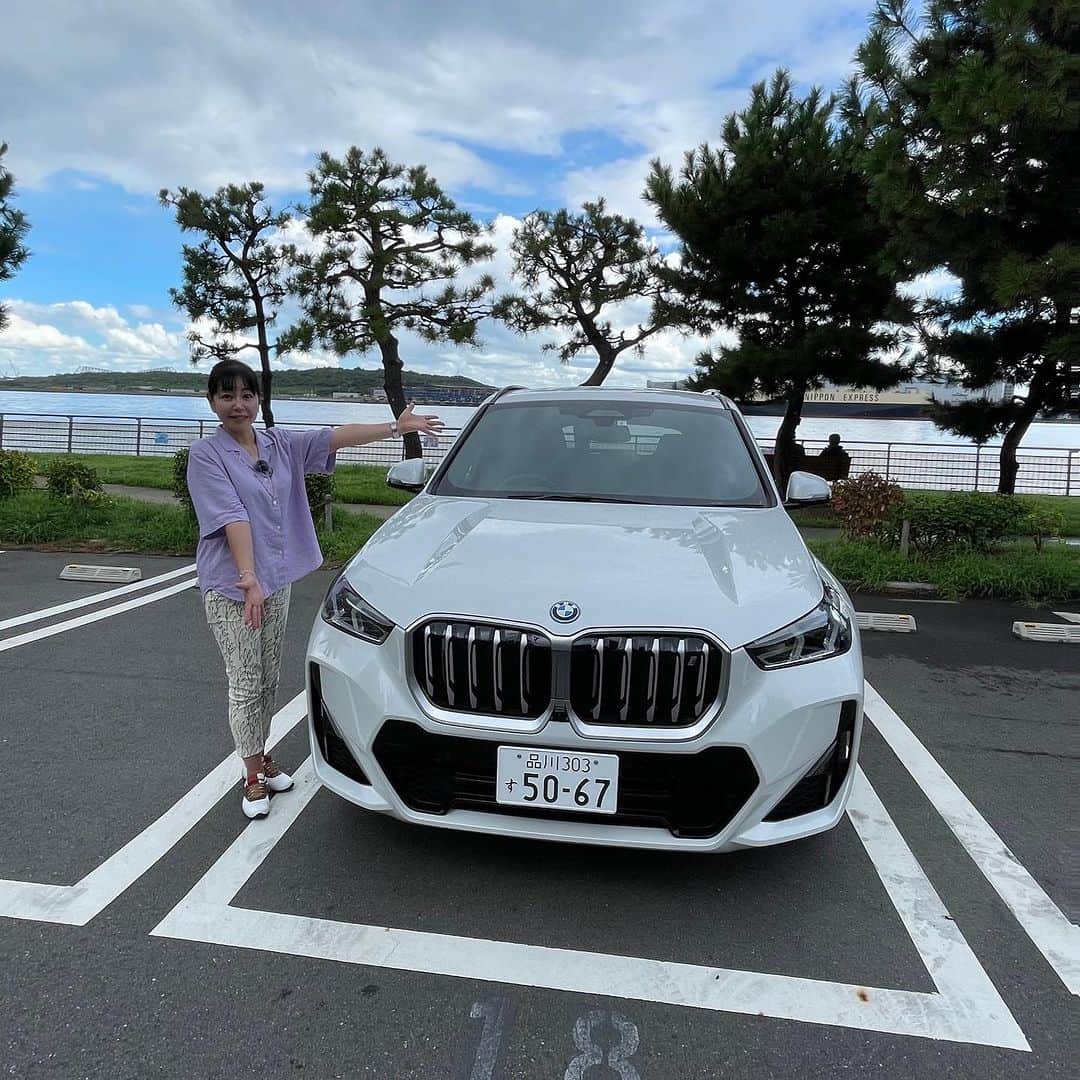 竹岡圭のインスタグラム：「圭Tube💛BMW iX1xDrive30 Mスポーツが公開されましたー🙌 https://youtu.be/41-IgG80l1s  このクルマはかなりオススメ👍  #BMW #iX1 #EV #圭Tube #圭チューブ #竹岡圭」