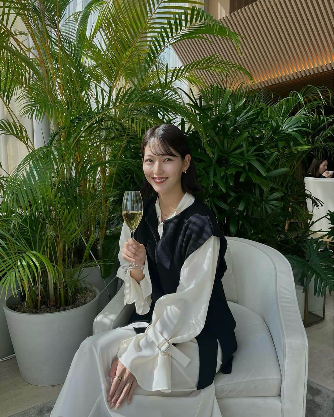 原あや香のインスタグラム：「End of September🥂  みんなこの夏は楽しめた？？」