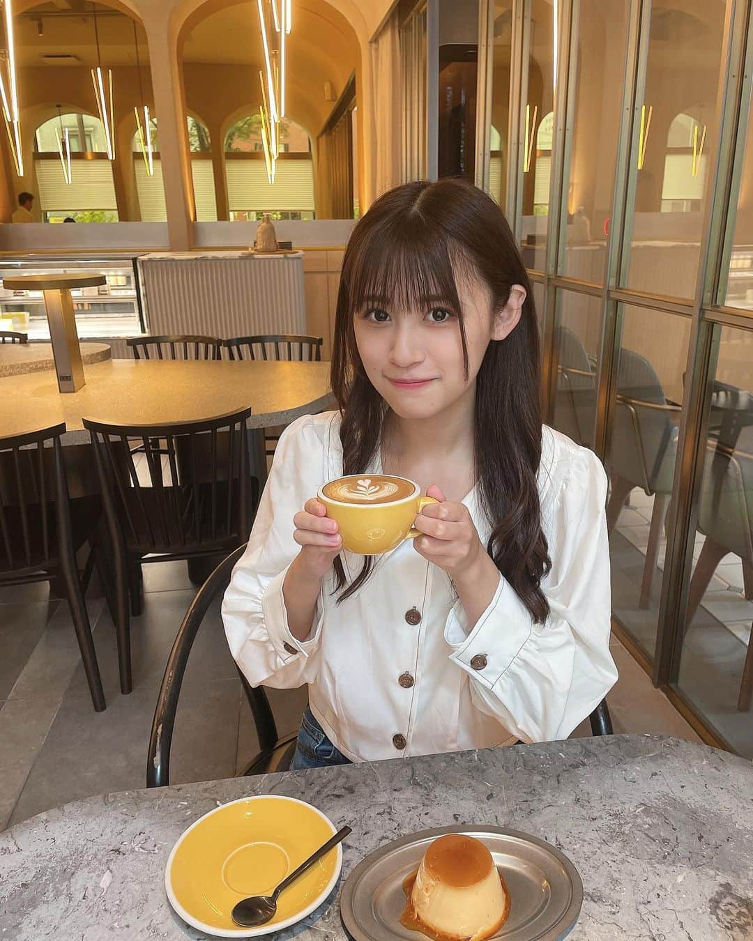 中川美音さんのインスタグラム写真 - (中川美音Instagram)「♪  オシャカフェ  #カフェ #カフェ巡り #大阪カフェ」9月30日 20時41分 - nakagawa_mion