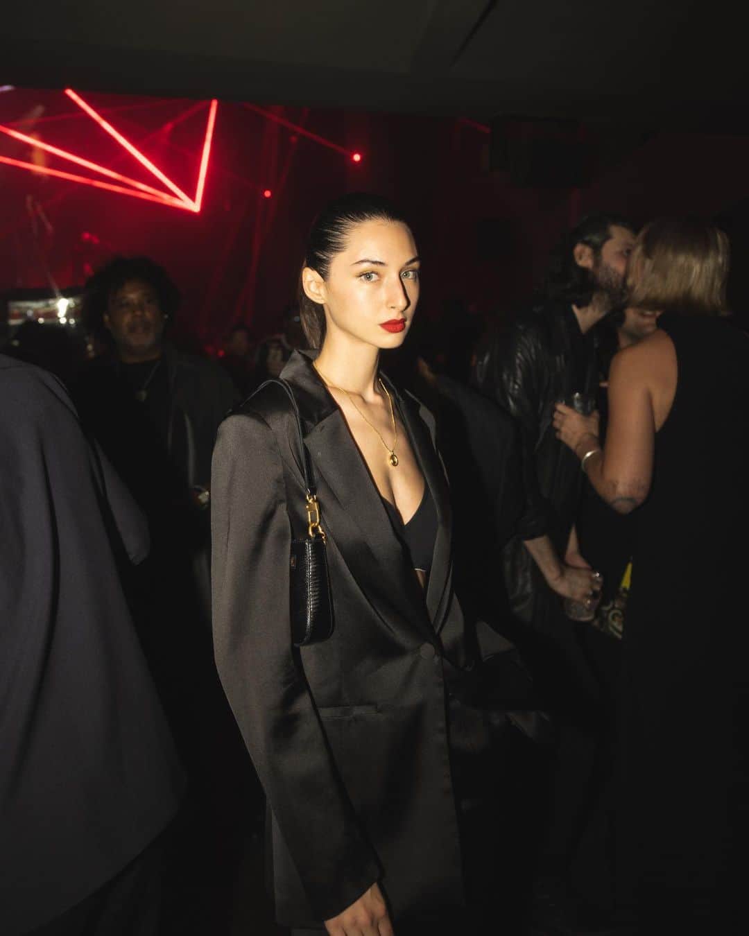 山中海輝さんのインスタグラム写真 - (山中海輝Instagram)「@louboutinworld show in Paris. #afterpaty. #parisfashionweek #pfw」9月30日 20時50分 - kaikiyamanaka