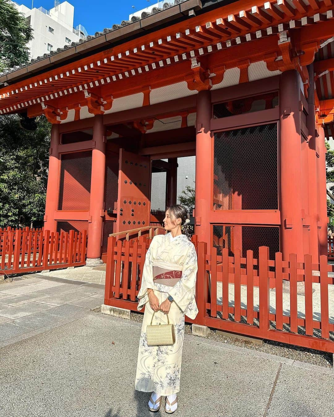 KANAMIさんのインスタグラム写真 - (KANAMIInstagram)「・ 今年も行けました☺️ 毎回着物選びが楽しい👘🤍 髪型もお気に入り✨  #浅草」9月30日 20時46分 - kanami_0530