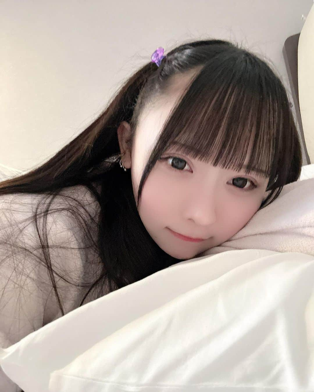 一ノ瀬ななのインスタグラム：「まだいっしょにねるのーーーーー！！  ♡  ♡  ♡   #アイドル #地下アイドル #グラビアアイドル #被写体  #量産  #被写体モデル  #量産型ヲタク  #ポートレート #量産型ヘアメ  #コンカフェ  #いいね返し  #いいねした人で気になった人フォロー  #いいねした人全員フォローする #instagood  #instalike  #l4likes  #l4l  #likeforlikes  #likeforfollow #sanrio  #love  #攝影 #旅遊攝影 #뷰티스타그램」