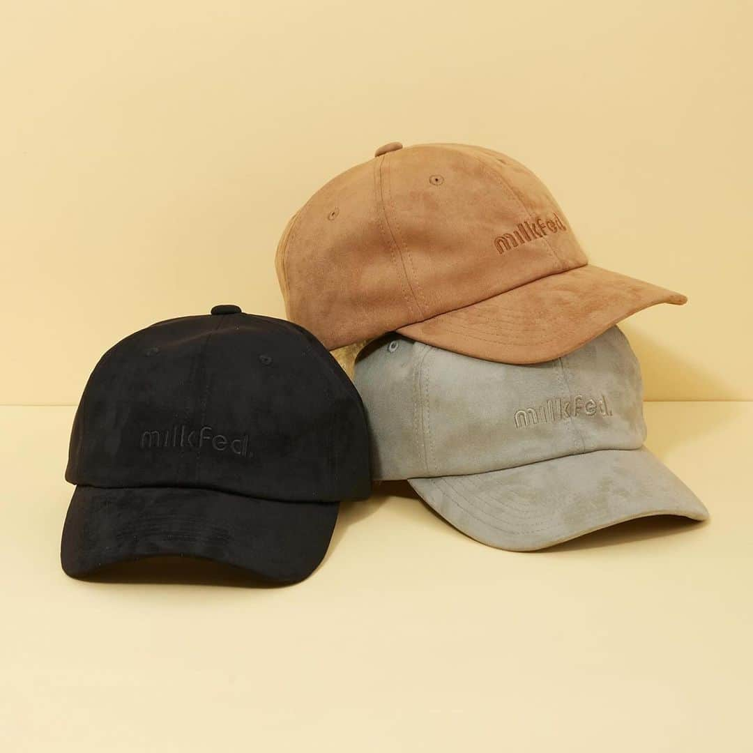 MILKFED.のインスタグラム：「【RECOMMEND】 ⁡ ☑︎ FAUX SUEDE CAP ¥5,280 カラー:BLACK,BROWN,LtGREEN ⁡ ⁡ ⁡ #milkfed #milkfedjp #ミルクフェド #カジュアルコーデ #大人カジュアル #カジュアルコーデ大人可愛い #新作 #秋服コーデ #秋コーデ #秋カラー #秋アイテム #スウェード #スエード #キャップ #キャップコーデ #大人カジュアル #大人カジュアルコーデ #シンプルコーデ #シンプルキャップ #カラーキャップ #キャップ女子 #キャップ  #カジュアルストリート #シンプルカジュアル #シンプルカジュアルコーデ」