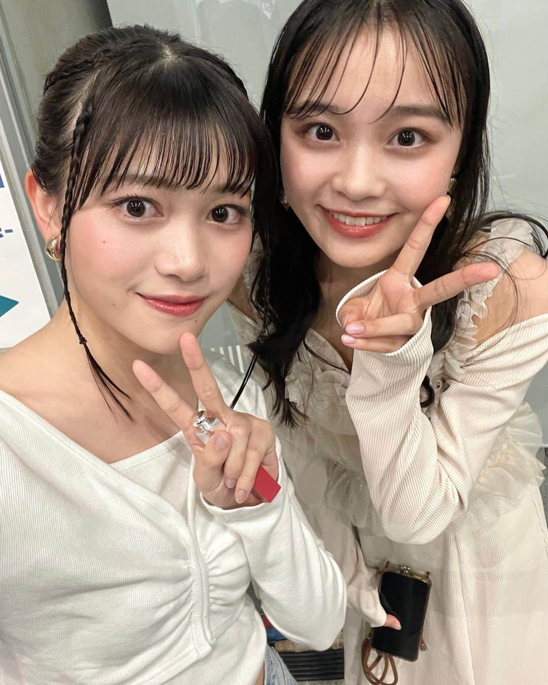 広瀬まのか︎さんのインスタグラム写真 - (広瀬まのか︎Instagram)「天使めありに会えた🐇 会えると思ってなかった、しあわせ。 まのちゃん一緒にプリ撮ろって誘ってくれたよ。そんなん撮るしかないよな。ちなみにサングラスはめありチョイスです。よき」9月30日 23時10分 - manoka_hirose