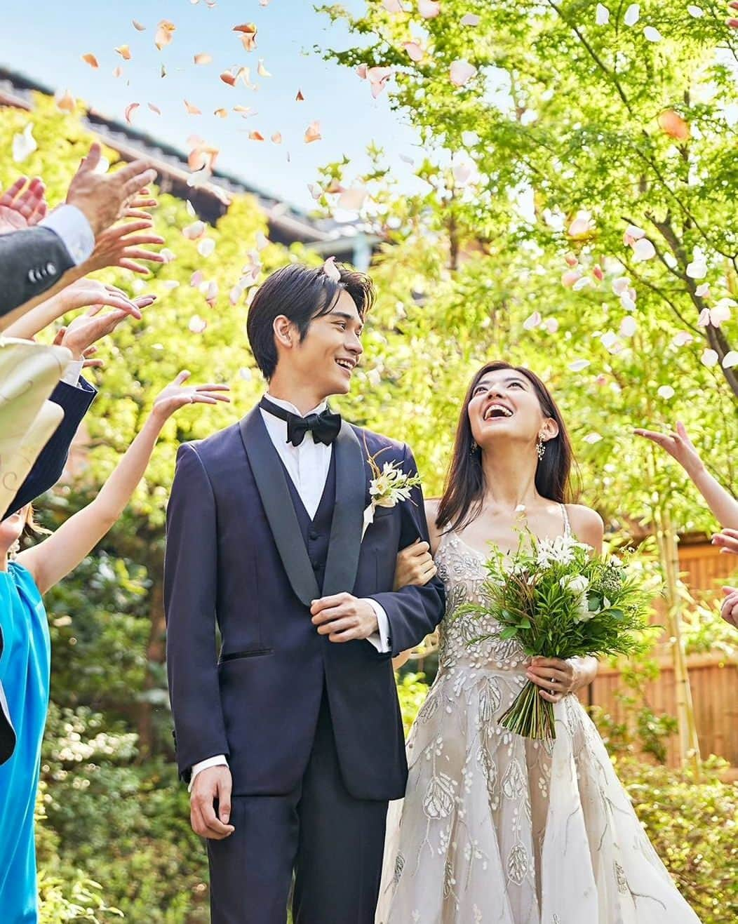 北原慎也のインスタグラム：「The Funatuya Wedding  https://www.thefunatsuya.com/  #thefunatsuya #thefunatsuya_wedding #wedding #bridal #taxido #groom #image_models  #北原慎也　　 #結婚式 #フナツヤウェディング  #タキシード」