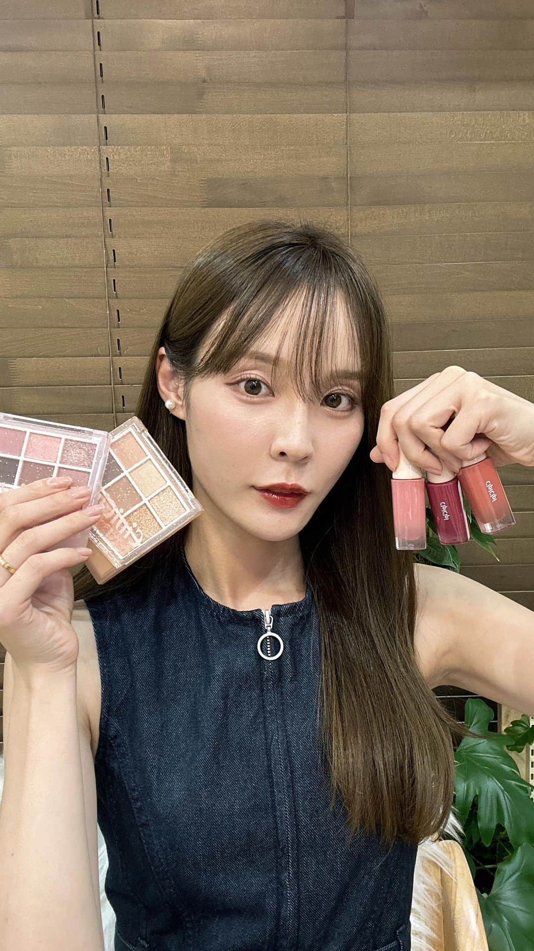 磯田 ひかる(Hikaru Isoda) のインスタグラム：「@cipicipi_official コスメを使った秋メイクライブ🍁」