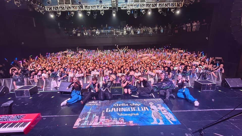 MARiAのインスタグラム：「谢谢上海！！！1日目⭐️  ありがとうううう✨✨✨  明日来てくれるみんなも楽しみましょうう❤️  #GARNiDELiA #ガルニデ　#MARiA #メイリア　#小美　#美依礼芽　#ガルニデss2023」