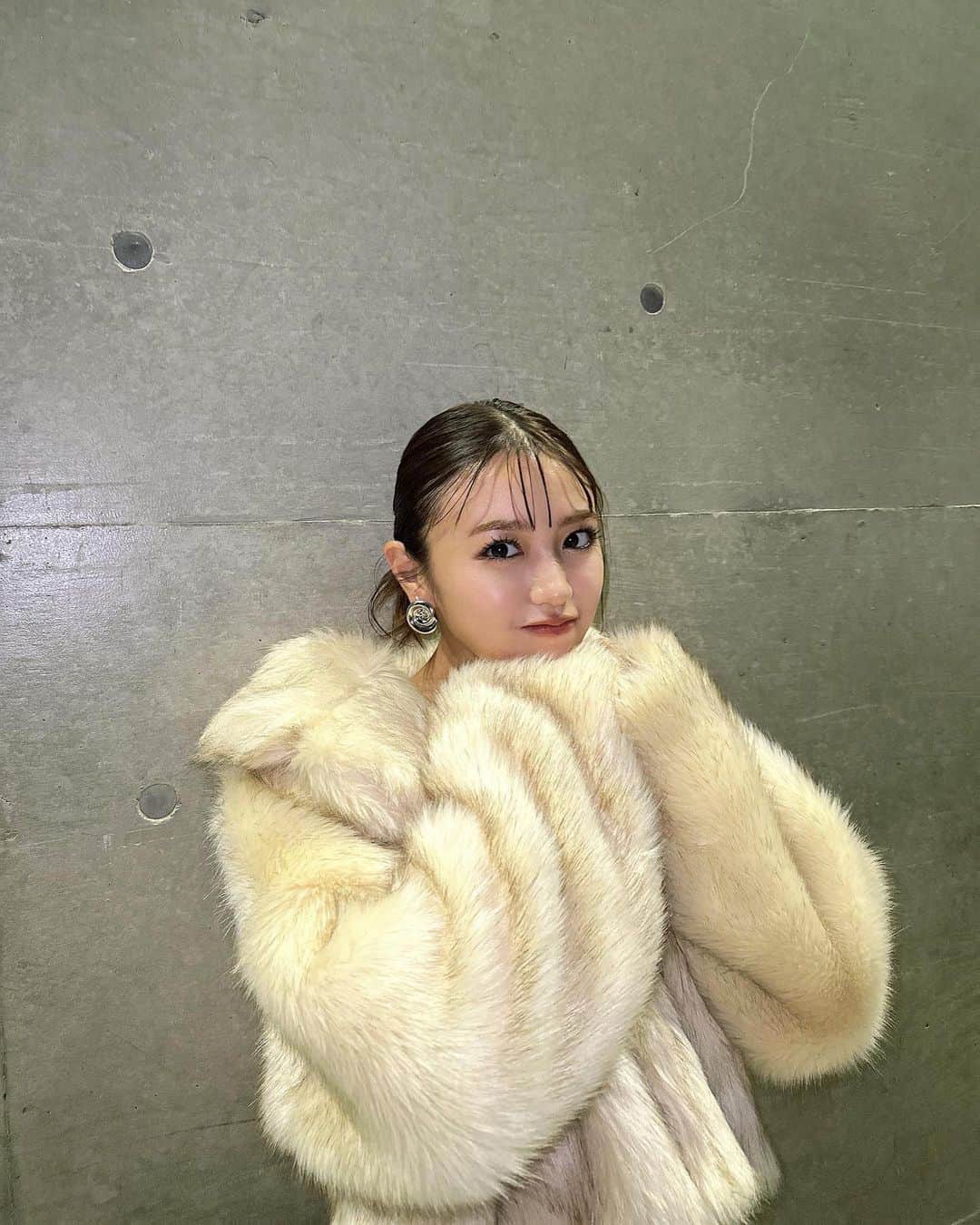 香音さんのインスタグラム写真 - (香音Instagram)「GirlsAwardありがとうございました♡ 今日も素敵な１日〜☺︎☺︎ #girlsaward #ガルアワ」10月1日 0時32分 - kanon420_official