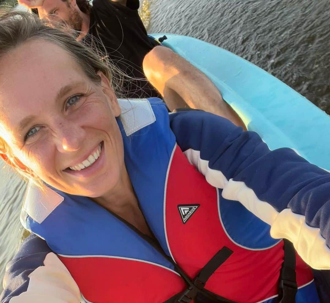 マルガレーテ・コズーフのインスタグラム：「Sometimes somewhere 🛶 🍄 🌊 #adventure #poland」
