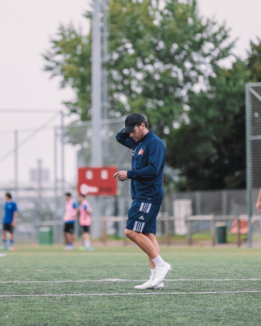 イバイ・ゴメスさんのインスタグラム写真 - (イバイ・ゴメスInstagram)「⚽️ Jornada 5. UDC Txantrea - @santutxu.fc  • 📅 Domingo 1 12:00 📍Txantrea.」10月1日 1時53分 - ibaigomez