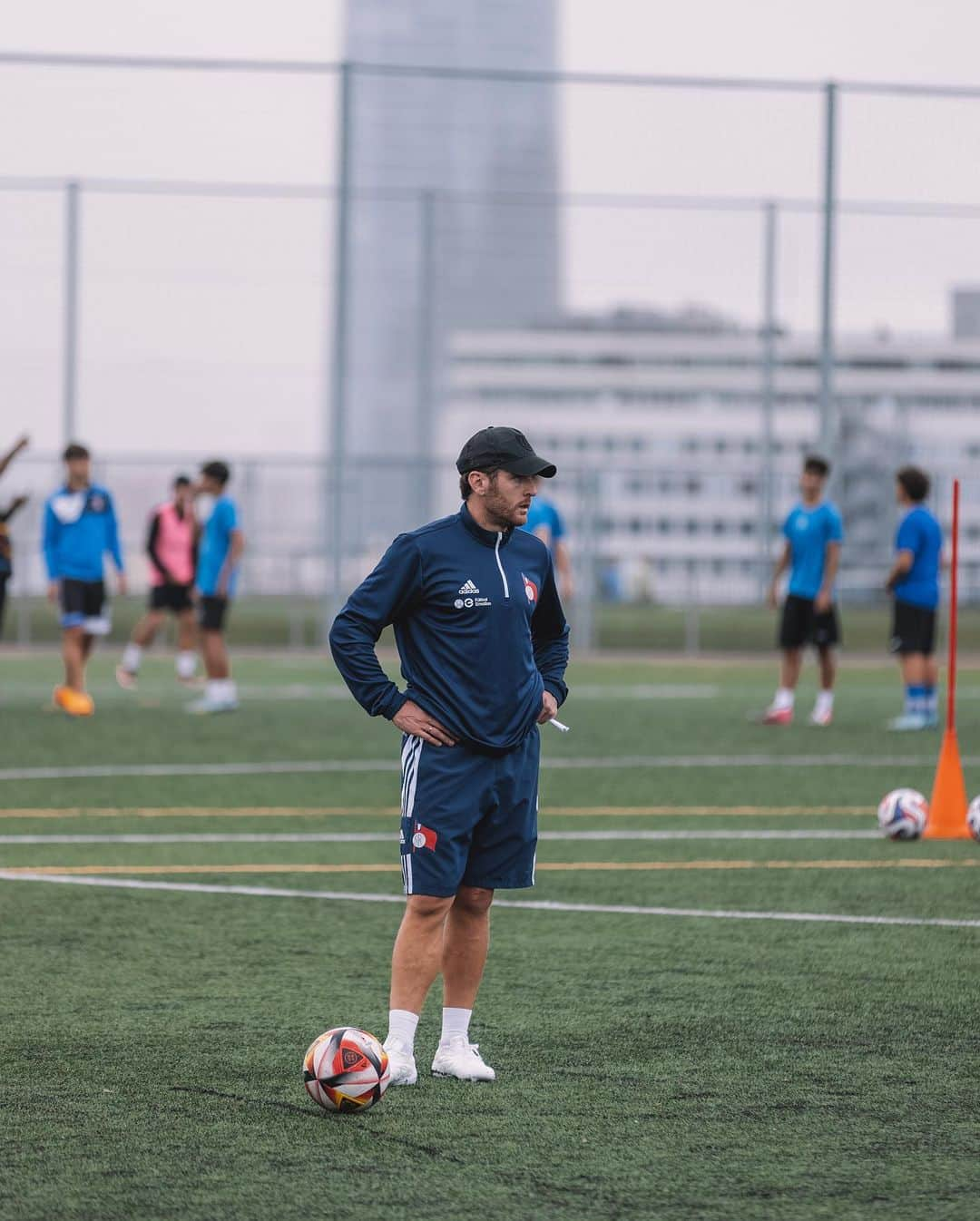 イバイ・ゴメスのインスタグラム：「⚽️ Jornada 5. UDC Txantrea - @santutxu.fc  • 📅 Domingo 1 12:00 📍Txantrea.」