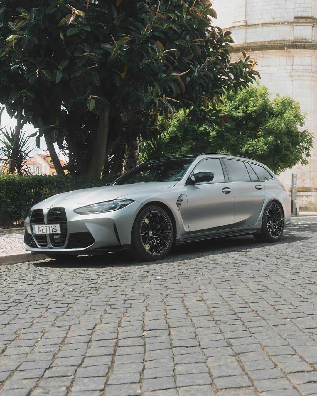 BMWのインスタグラム：「#BMWRepost 📸 @ciprianmihai No time to blend in 🙌   The BMW M3 Touring. #BMWM3Touring #BMWM #BMWPhotoCamp  __ BMW M3 Competition Touring: Combined fuel consumption: 10.4–10.1 l/100 km. Combined CO2 emissions: 235–229 g/km. All data according to WLTP. Further info: www.bmw.com/disclaimer」