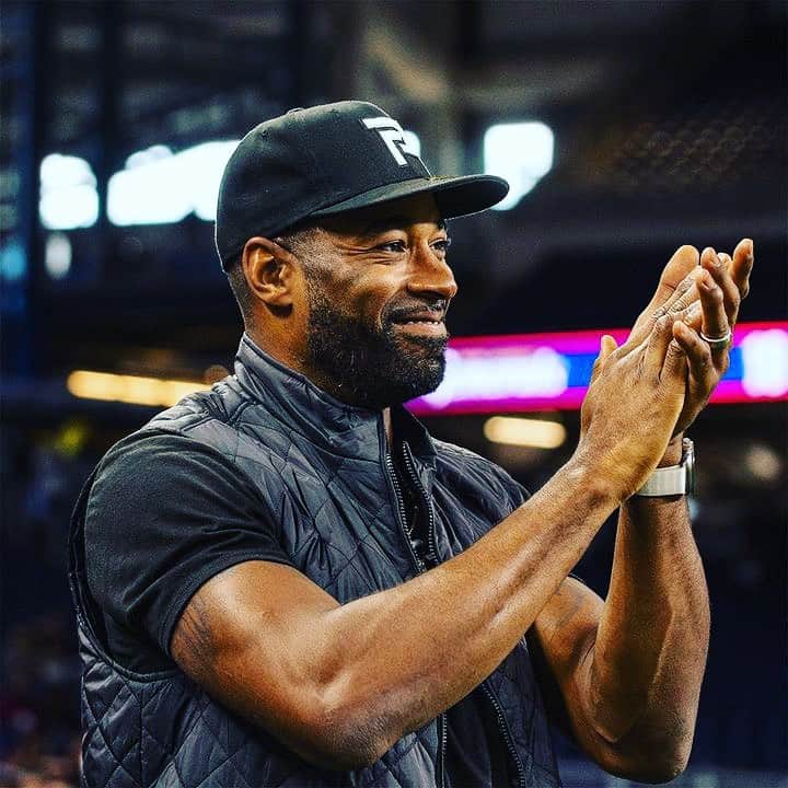 カルビン・ジョンソンのインスタグラム：「Thank you for all the birthday wishes. Truly grateful and humbled. 🙏🏾🙏🏾🙏🏾 . . . . #ThankYou #Grateful #Blessed」