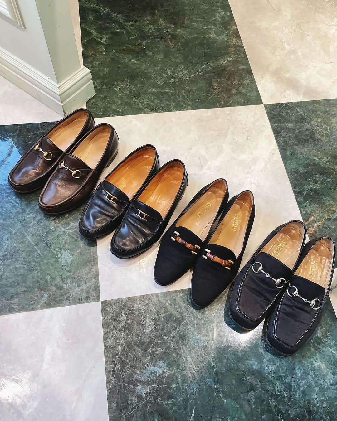 vintage Qooさんのインスタグラム写真 - (vintage QooInstagram)「The Season of Loafer ✨  ▼Customer service English/Chinese/Korean/Japanese *Please feel free to contact us! *商品が見つからない場合にはDMにてお問い合わせください   ▼International shipping via our online store. Link in bio.  #tokyovintageshop #오모테산도 #omotesando #aoyama #表參道 #명품빈티지 #빈티지패션 #도쿄빈티지샵  #ヴィンテージファッション #ヴィンテージショップ #hermesshoes #guccishoes #vintageshoes」10月1日 12時20分 - vintageqoo