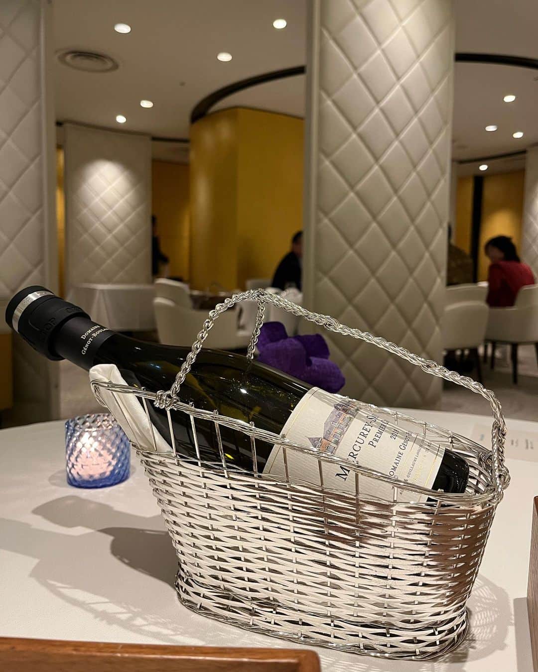 はるぽんのインスタグラム：「🍷✨️」