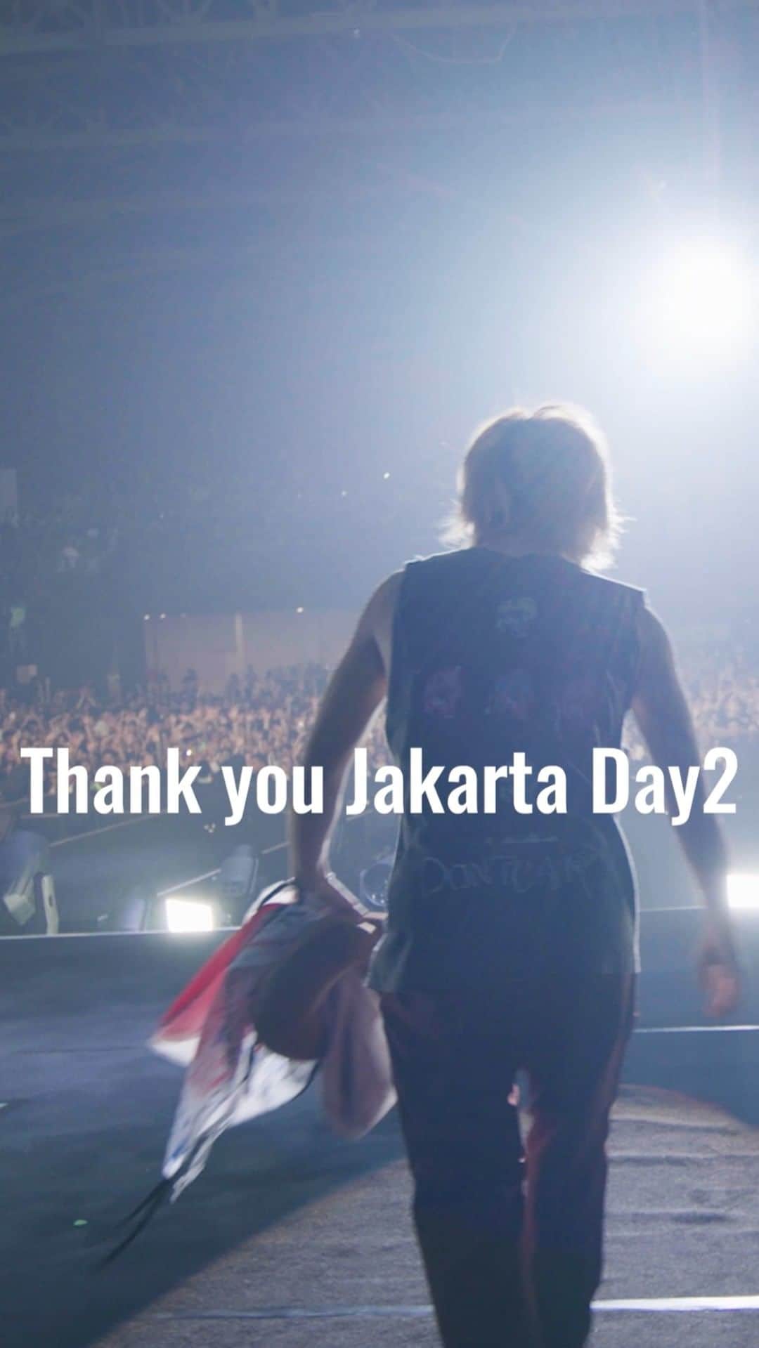 ONE OK ROCKのインスタグラム：「ONE OK ROCK - ASIA TOUR in Jakarta Day 2 (Recap)  #ONEOKROCK #LuxuryDisease #tour #Jakarta」
