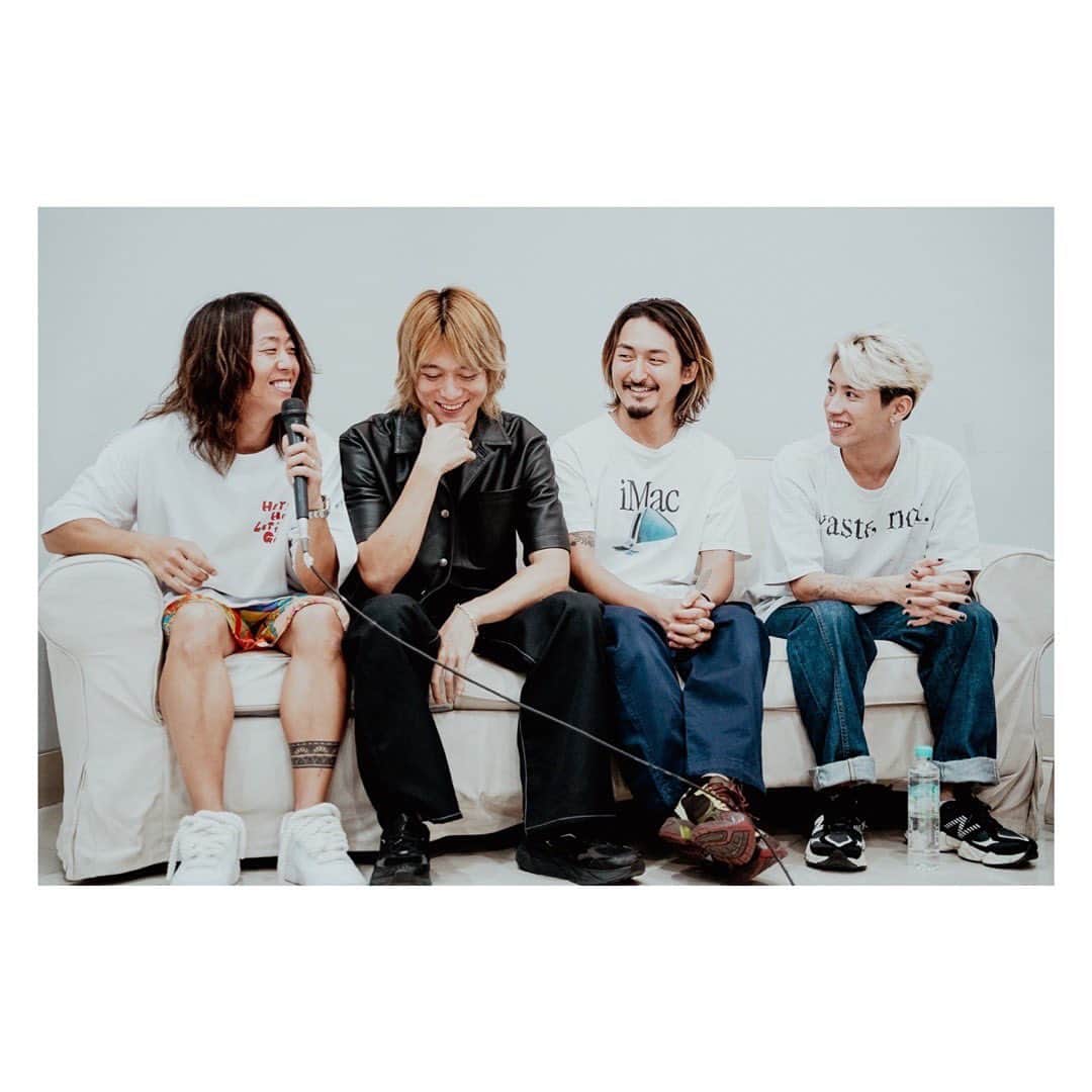 Ryota さんのインスタグラム写真 - (Ryota Instagram)「Thank you Jakarta!! We had a great time with you guys!! Can't wait to see you again😊  @ruihashimoto 📷」10月1日 13時15分 - ryota_0809