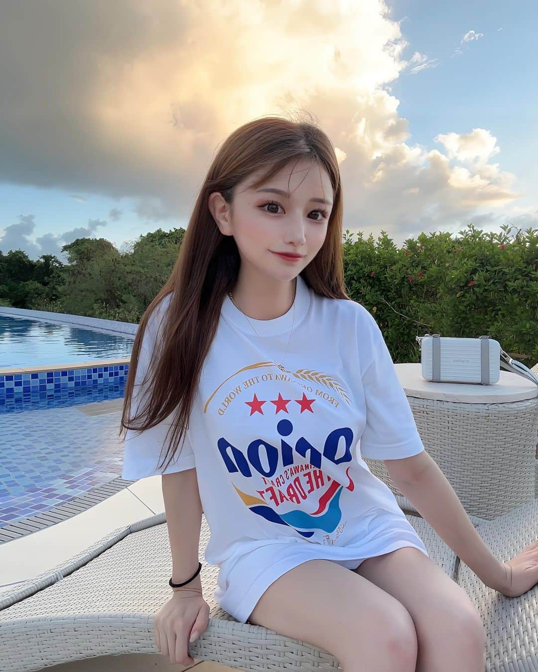 みっちゃんさんのインスタグラム写真 - (みっちゃんInstagram)「ドンキでオリオンビールTシャツ GETしたよ🍻  みんなとお揃い💗   #宮古島 #沖縄 #シーウッドホテルリゾート来間島  #祇園 #祇園キャバクラ #キャバ #京都キャバクラ #京都 #大阪 #華小町 #カイザー #カイザーグループ」10月1日 13時23分 - mitsuha_1127