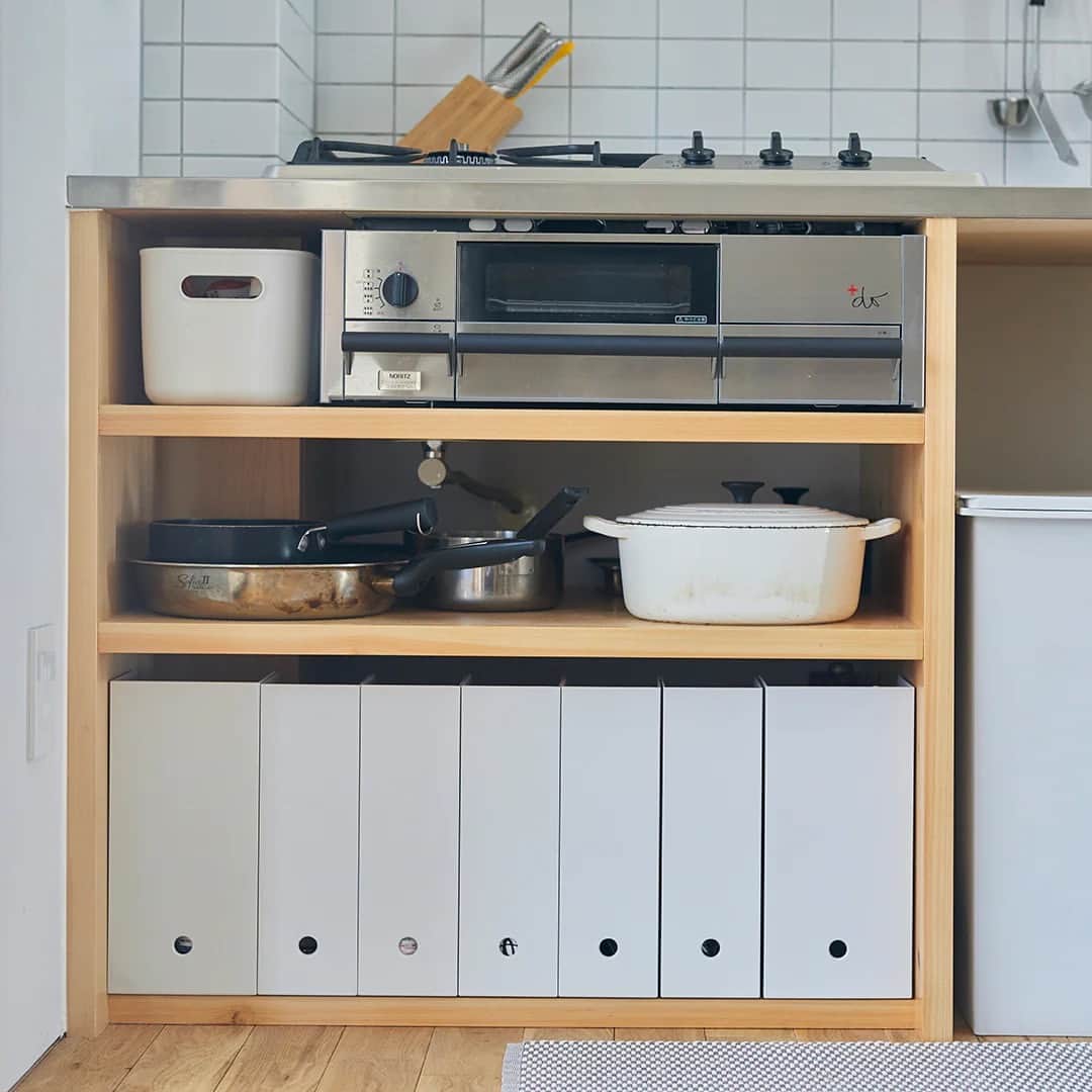 MUJI USAのインスタグラム：「A file box that does it all 😍  Shop select MUJI File Boxes to keep your space organized and clutter-free this fall.  #MUJI #MUJIUSA」